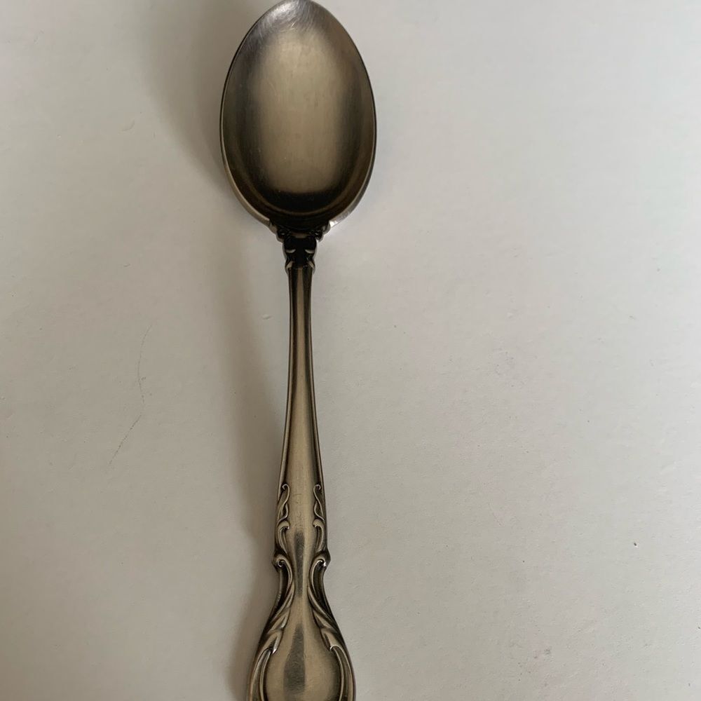 Lyon Queens Fancy Large Serving Spoon Stainless Floral Patten

E33223t